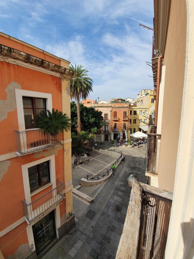 Emphasis Suites & Rooms Cagliari Buitenkant foto