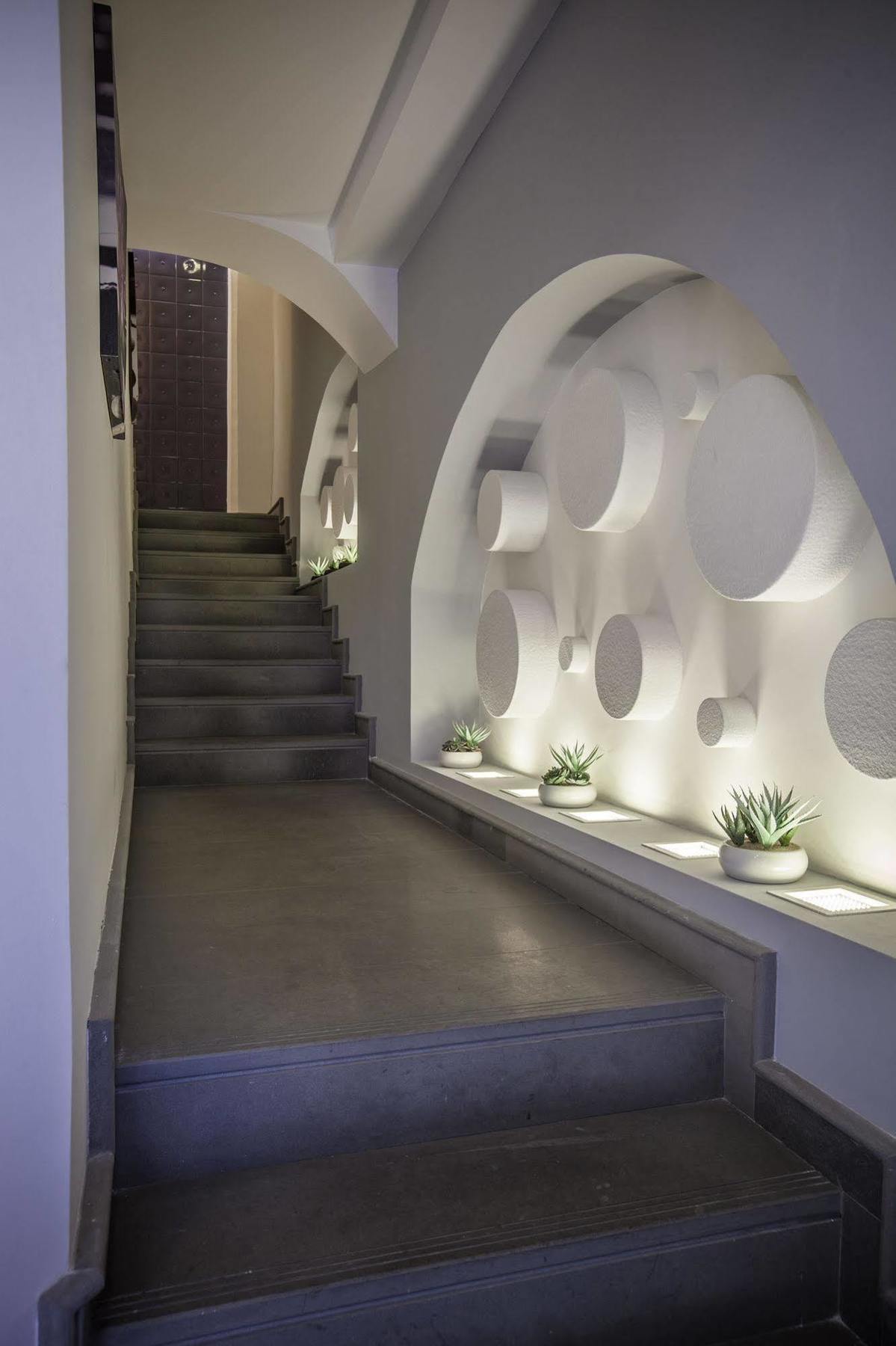 Emphasis Suites & Rooms Cagliari Buitenkant foto